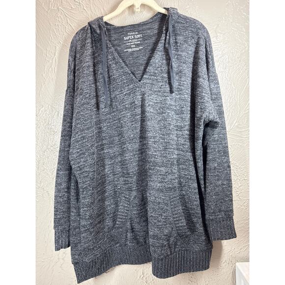 Torrid Relaxed Super Soft Plush Tunic Hoodie Plunged V Neck Womens Size 00 - Picture 1 of 4